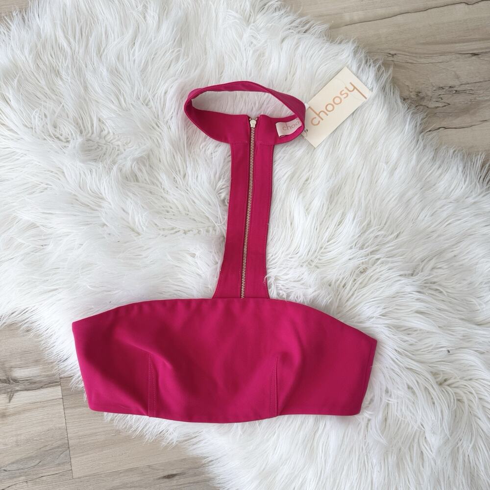 Choosy magenta top in a strapless bandeau style with a zip back closure New Size